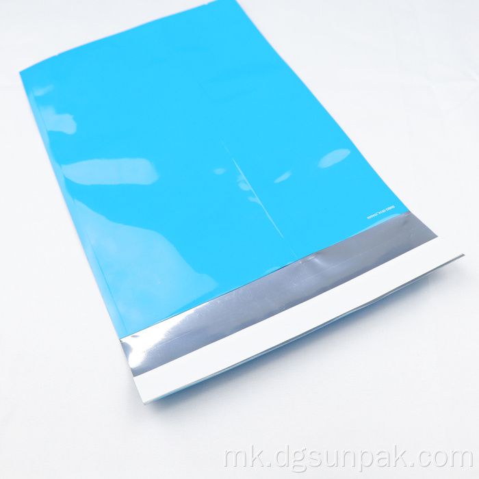 приспособено лого за печатење сини пластични самолепливи кеси